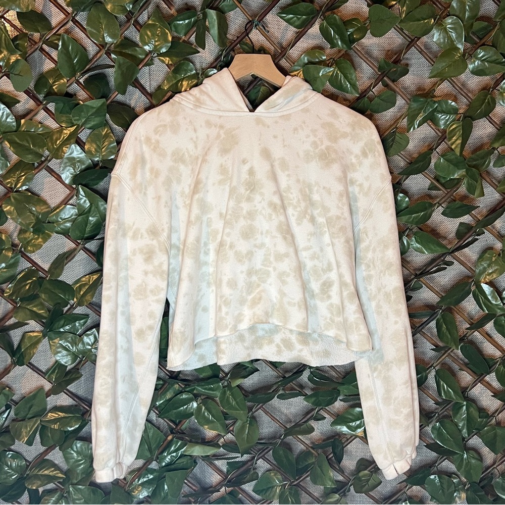 Abercrombie & Fitch Soft Collection Dyed Crop Hoodie
